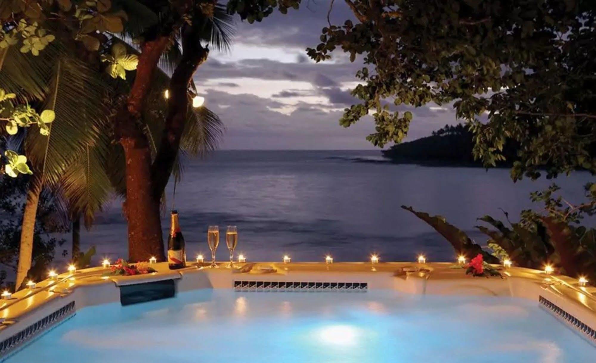 Namale Resort And Spa 萨武萨武 外观 照片