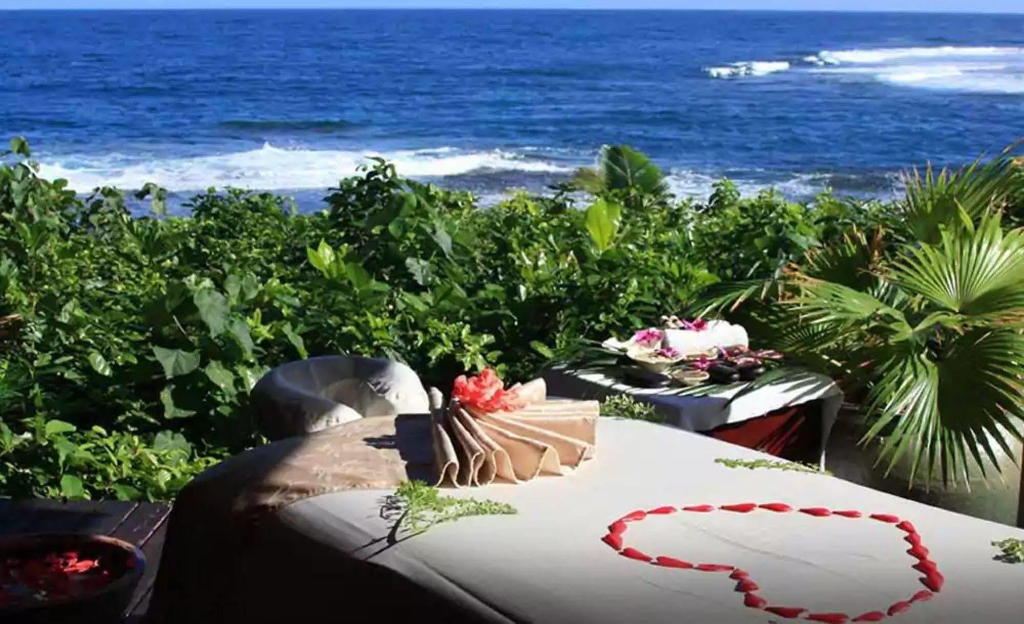 Namale Resort And Spa 萨武萨武 外观 照片